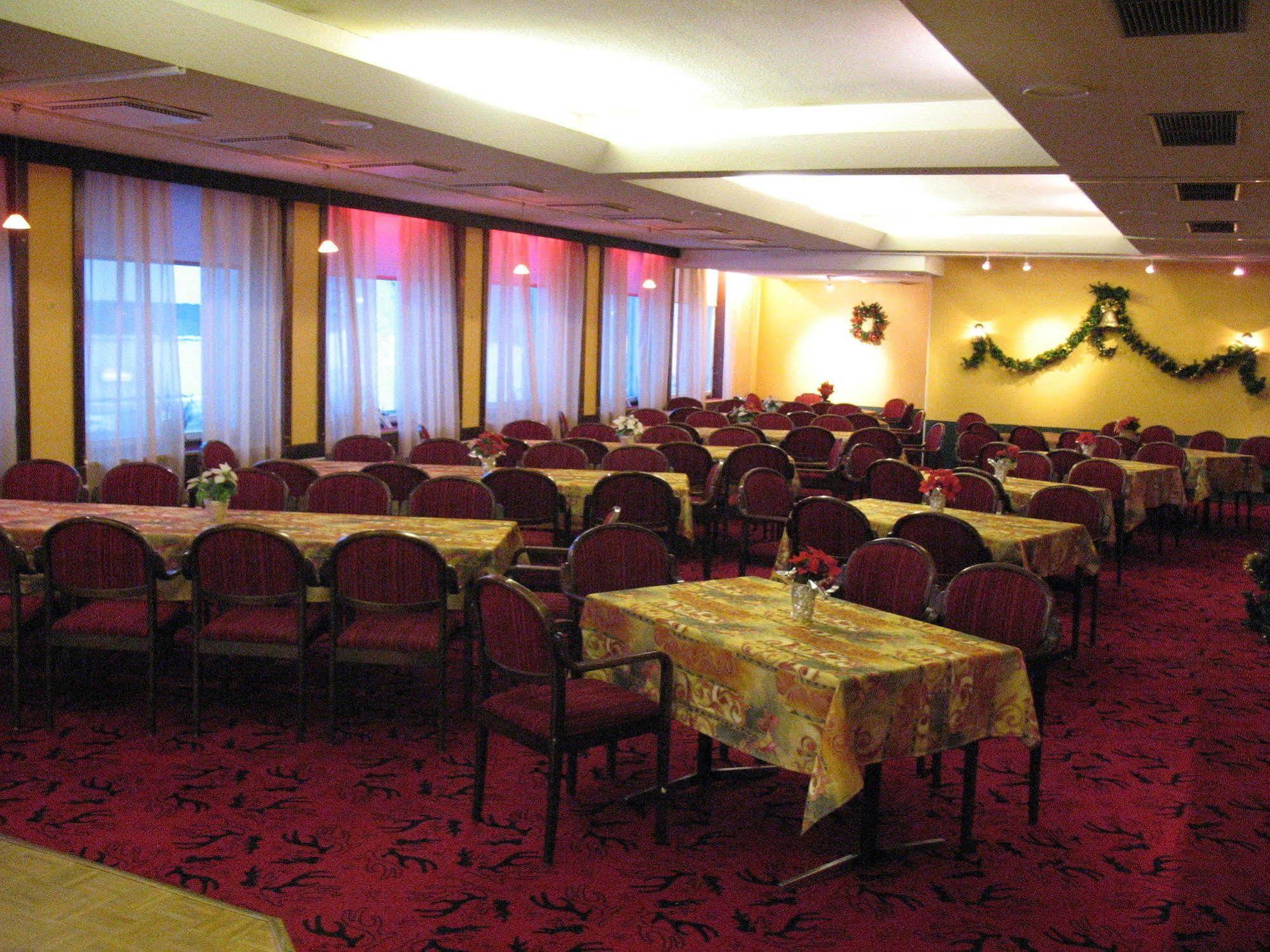 克密加维酒店 Kemijärvi 外观 照片